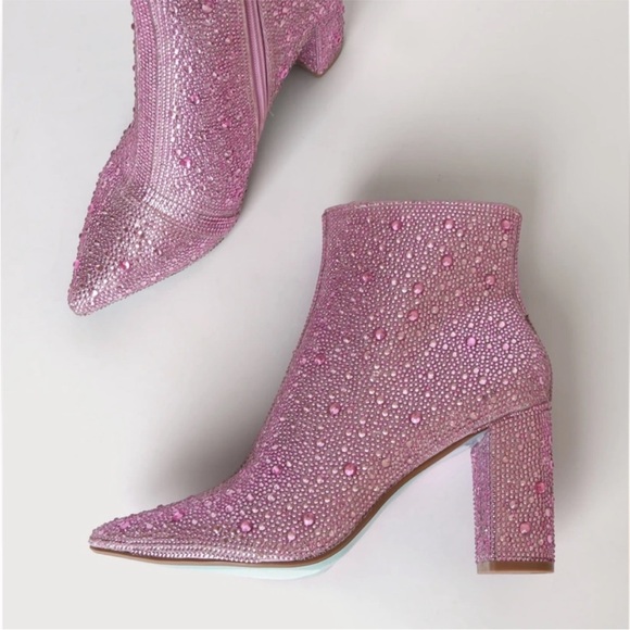 🦋🌙 BETSEY JOHNSON | Pink Rhinestone Ankle Booties - Picture 3 of 12